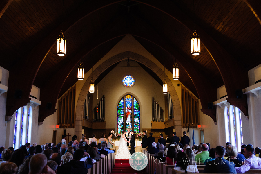 beautiful wedding ceremony at grace united methodist church