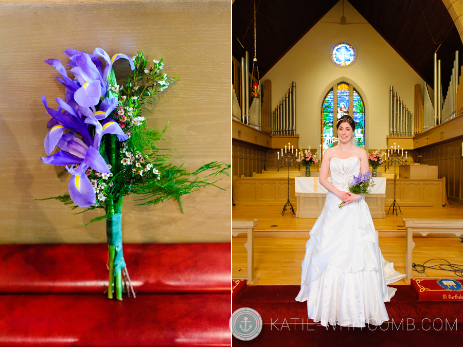 bride with a bouquet to remember her mother by