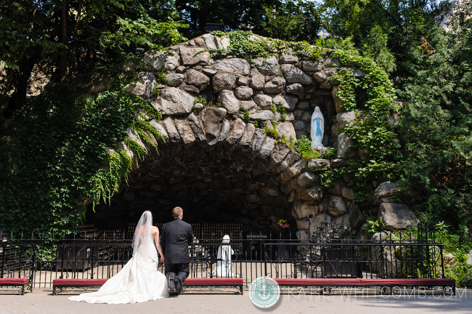 notre dame campus wedding pictures