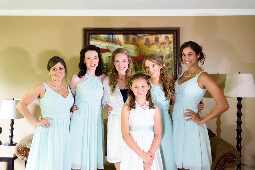 bridemaids family mint blush