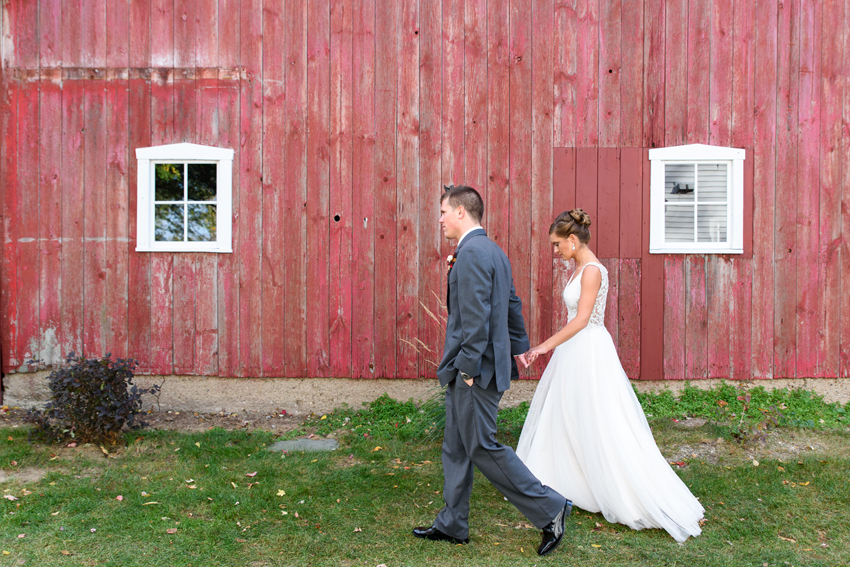 Patchwork Quilt Inn fall barn wedding middlebury indiana