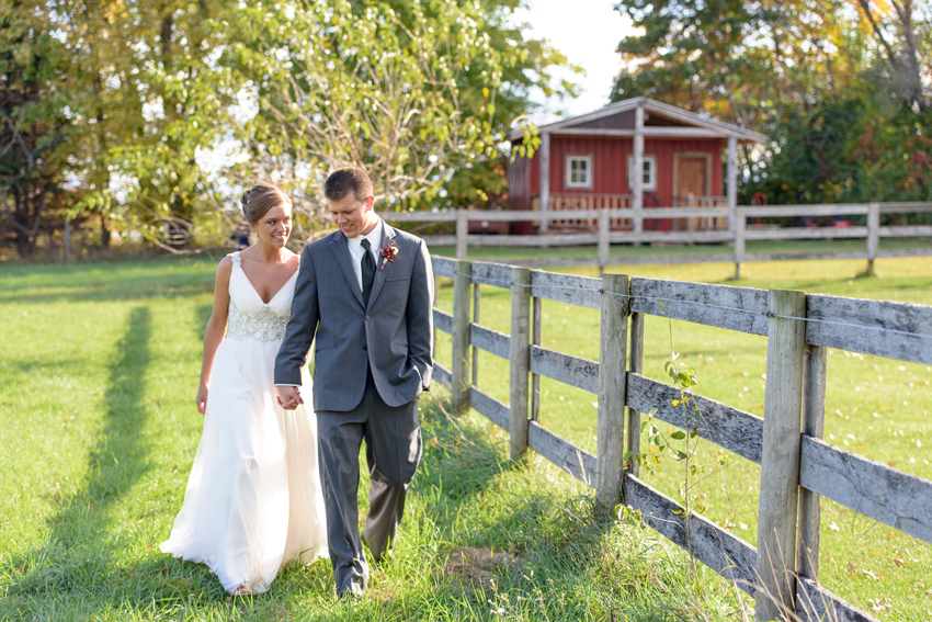 Patchwork Quilt Inn fall barn wedding middlebury indiana