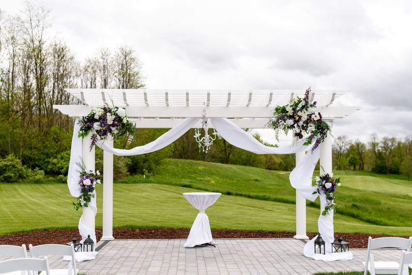 Blue Heron at Blackthorn Spring Wedding Photos