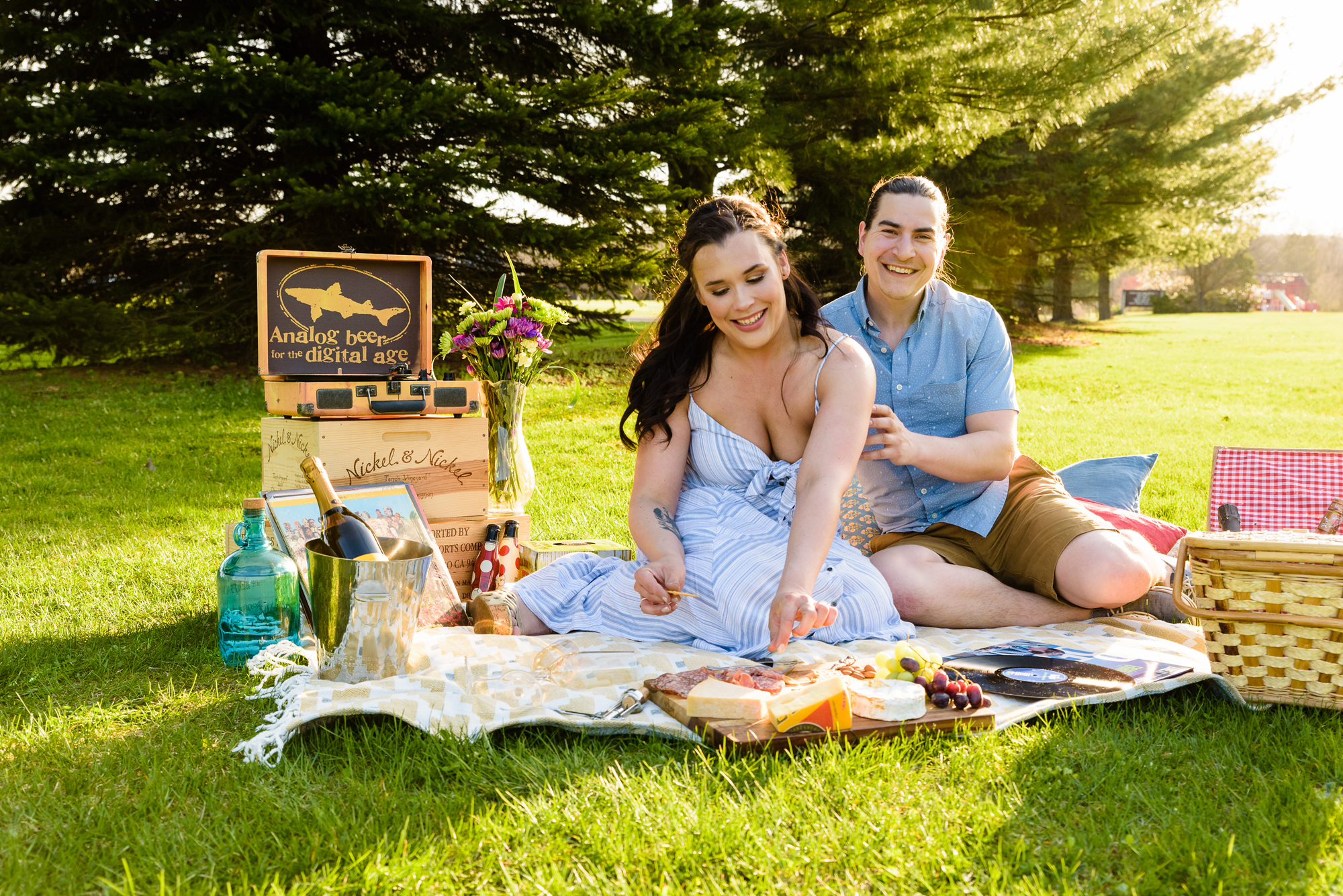 picnic styled engagement session at St Patrick's Park