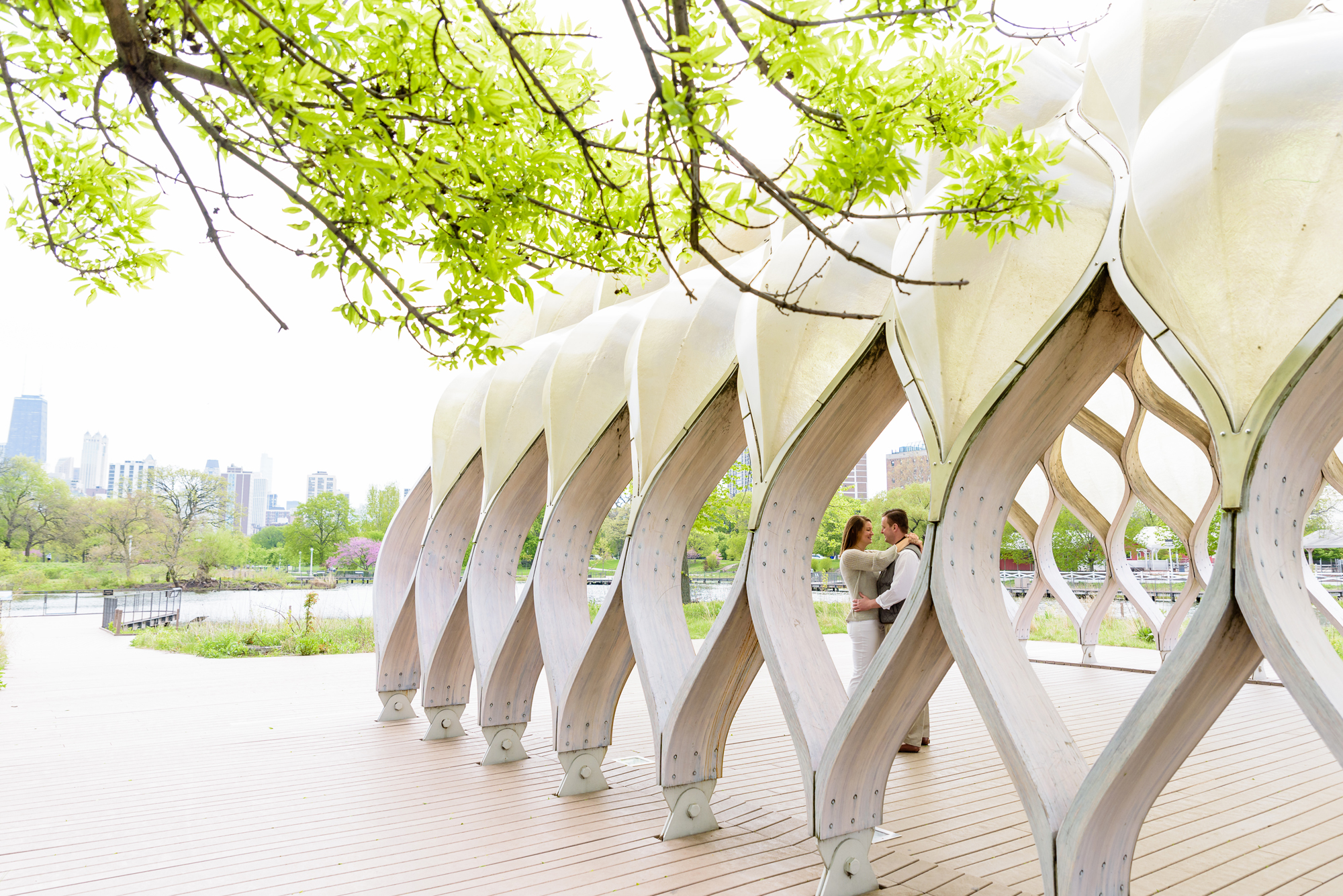 engagement session at Lincoln Park in Chicago