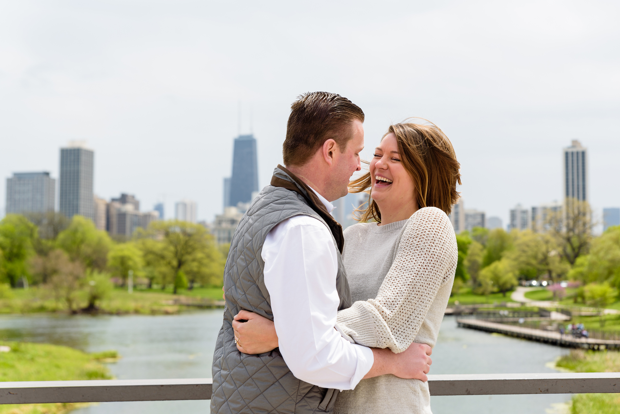 engagement session at Lincoln Park in Chicago