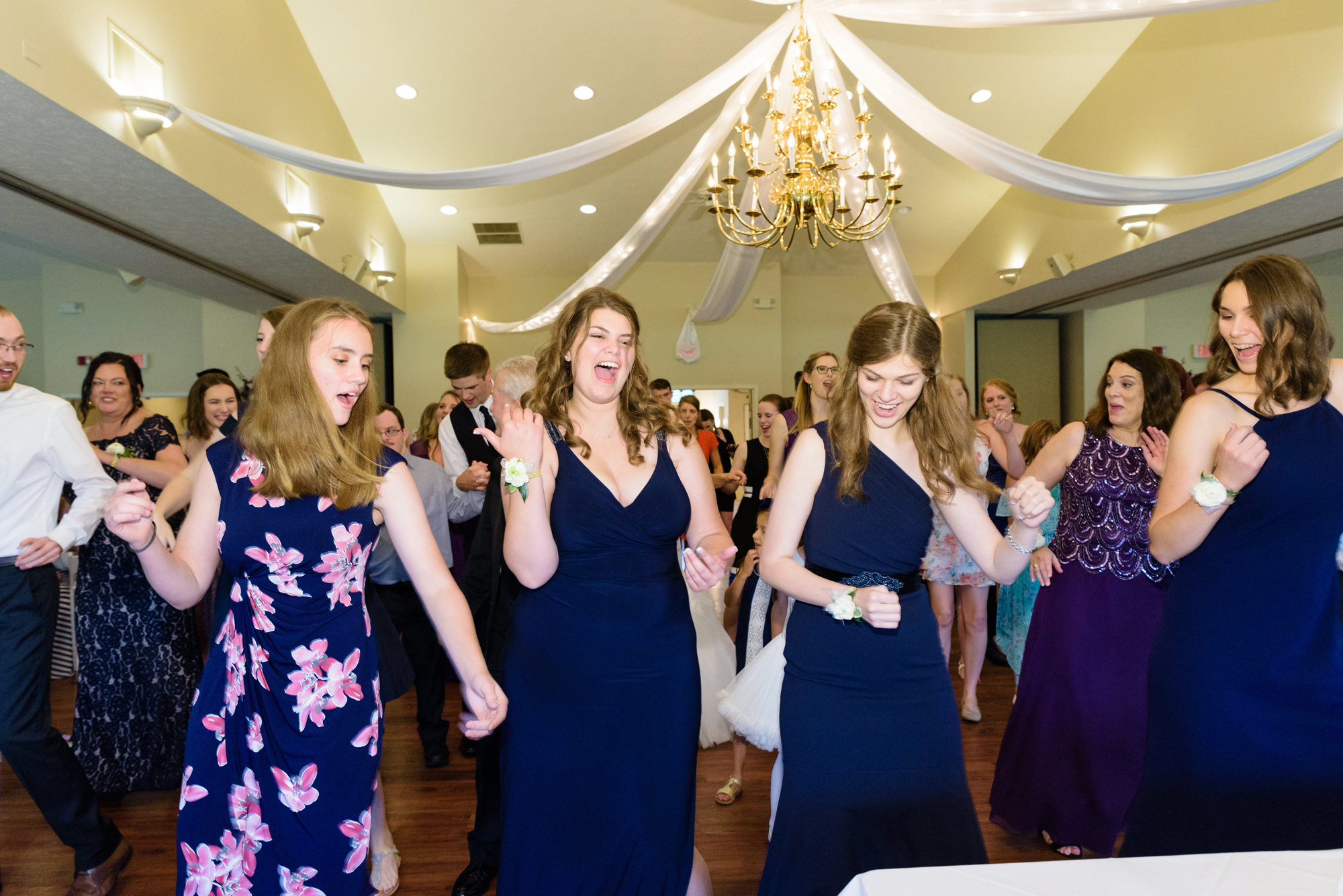 Open Dancefloor at a Wedding Reception at Blue Heron at Blackthorn