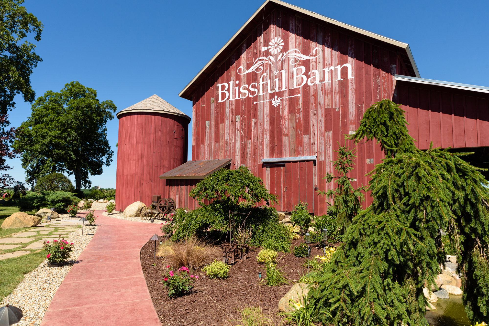 Wedding Reception details at the Blissful Barn